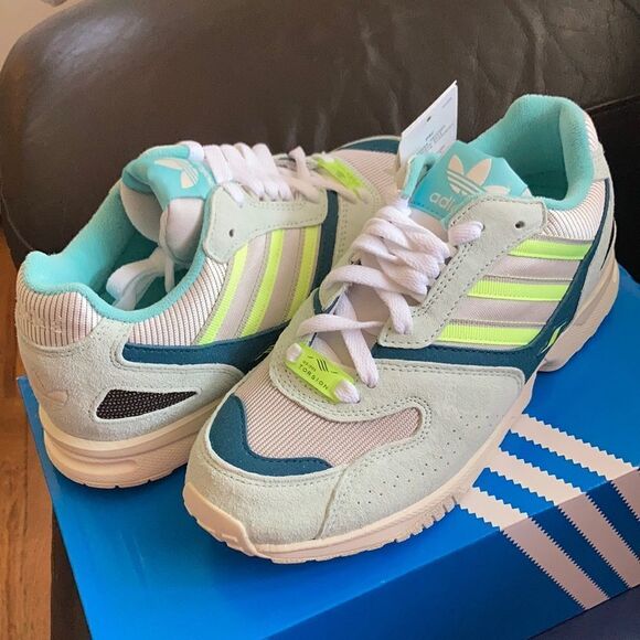 Adidas Originals ZX4000 W - Picture 1 of 9
